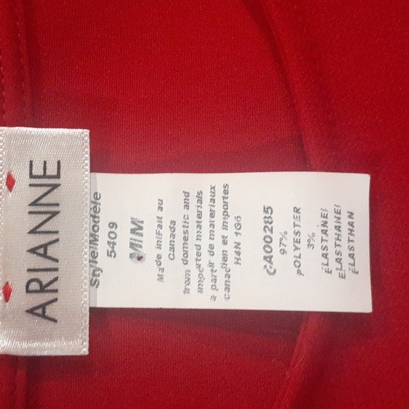 Arianne Women's Ruffle Sleeve Blouse Red Size Medium - Picture 4 of 5